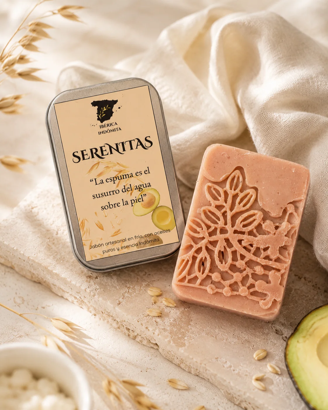 Serenitas — jabón de avena, aguacate y arcilla rosa