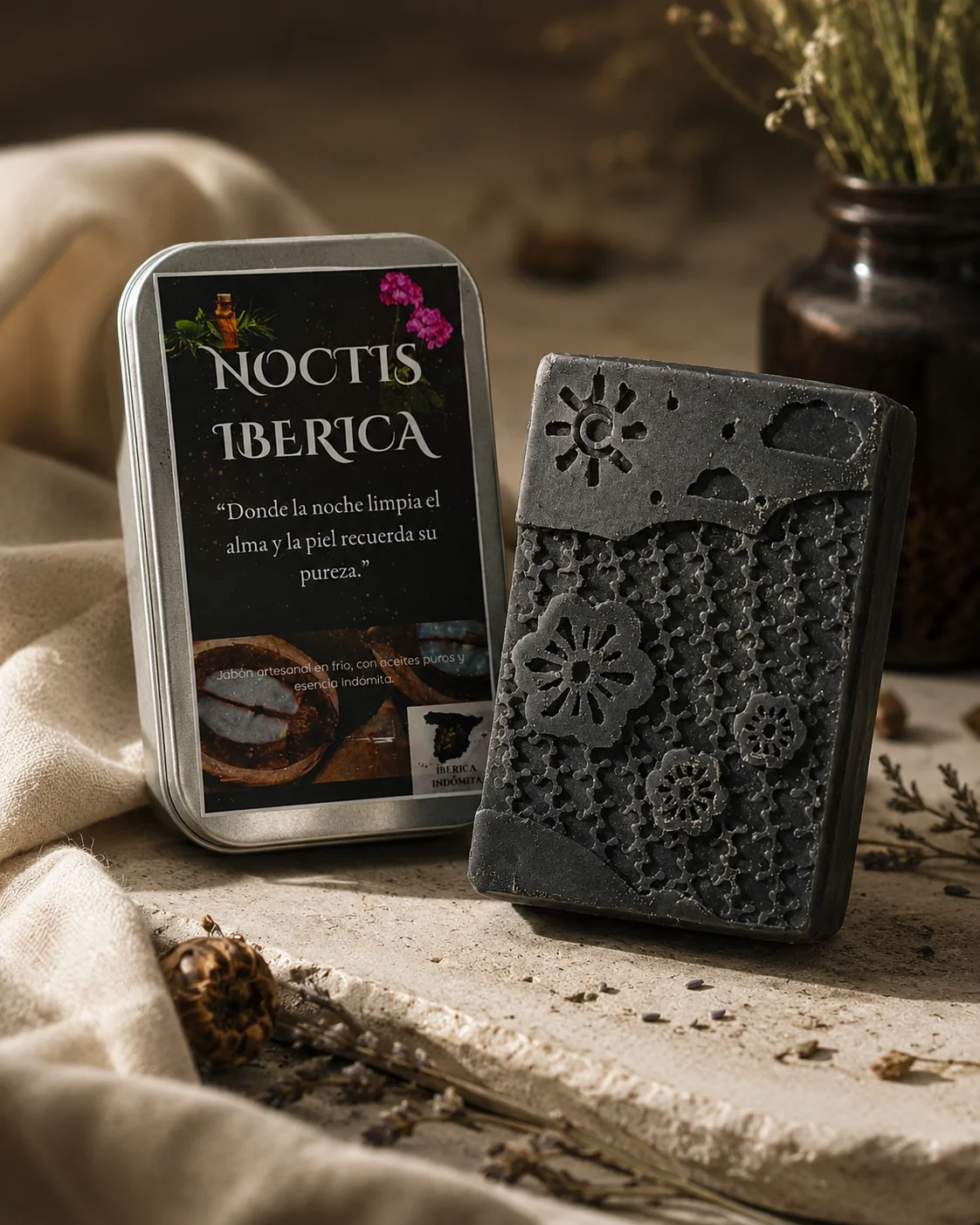 Noctis Ibérica — jabón de carbón activo